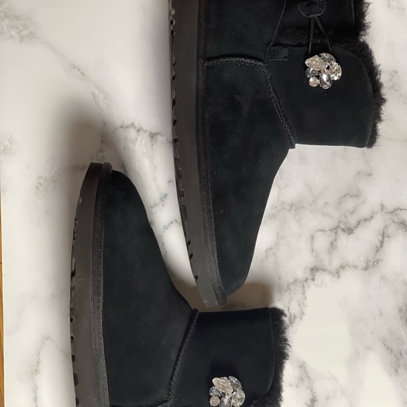 Mini Bailey UGG with Gem-Black - Picture 9 of 10